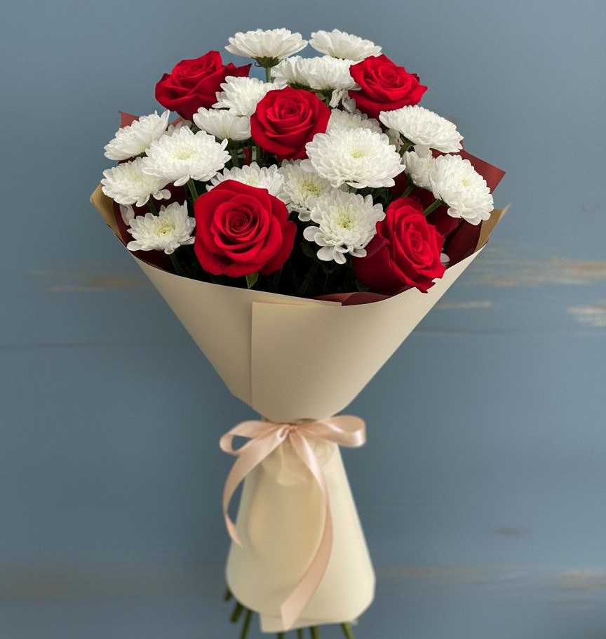 Букет цветов из: Розы и Хризантемы в Поселок дома отдыха Успенское