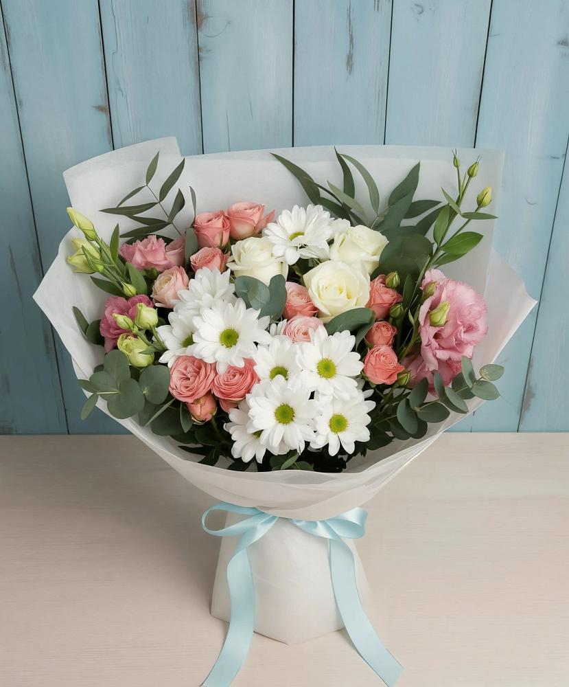 Букет цветов из: Розы, Лизиантусы и Хризантемы в Поселок дома отдыха Успенское