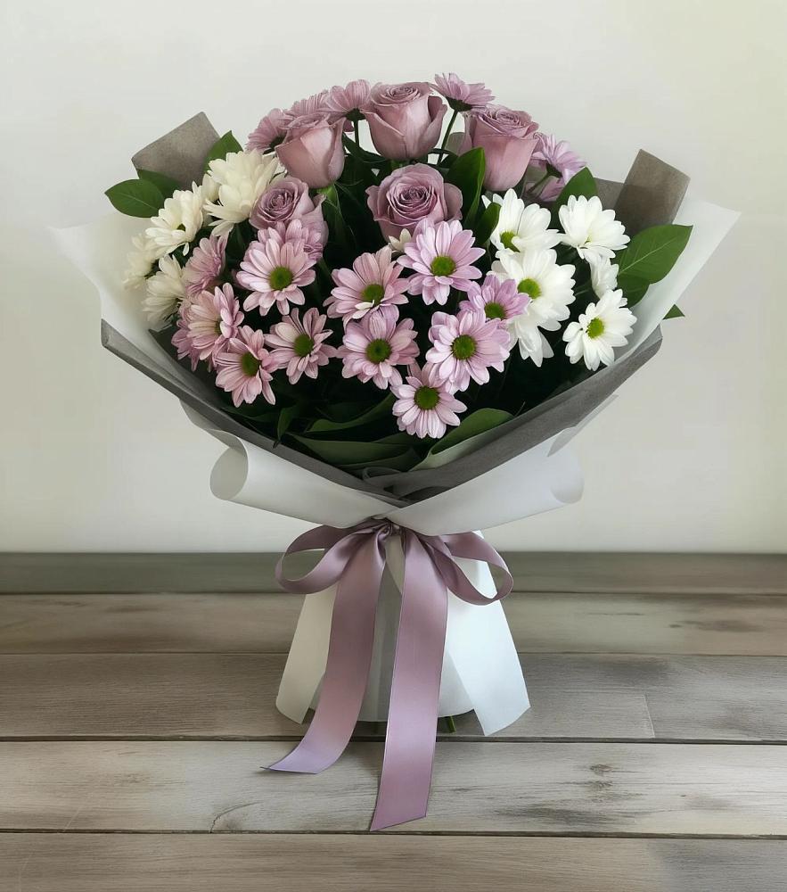 Букет цветов из: Хризантемы и Розы в Поселок дома отдыха Успенское