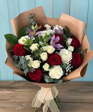 Букет цветов из:  Розы и Альстромерии в Поселок дома отдыха Успенское
