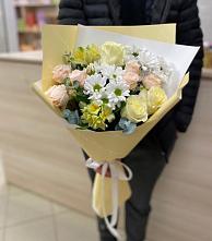 Букет цветов из:  Альстромерии, Розы и Хризантемы в Поселок дома отдыха Успенское