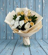 Букет цветов из:  Розы и Хризантемы в Поселок дома отдыха Успенское