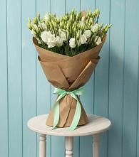 Букет цветов из:  Лизиантусы в Поселок дома отдыха Успенское