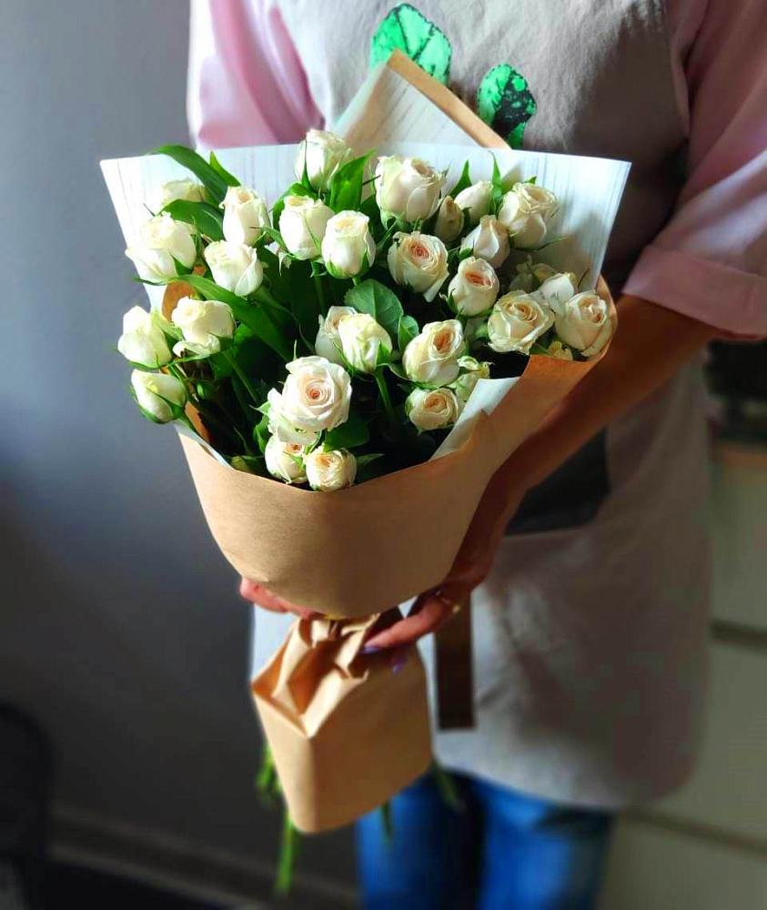 Букет цветов из: Розы в Поселок дома отдыха Успенское