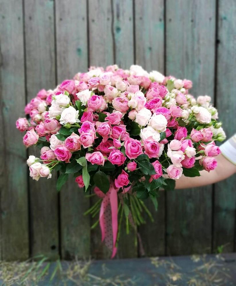 Букет Розовые кустовые розы Натали и Лав Лидия в Поселок дома отдыха Успенское