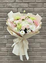 Букет цветов из:  Гвоздики, Розы, Лизиантусы и Хризантемы #REPLACE_PRED# Поселок дома отдыха Успенское