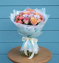 Букет цветов из:  Хризантемы и Розы в Поселок дома отдыха Успенское