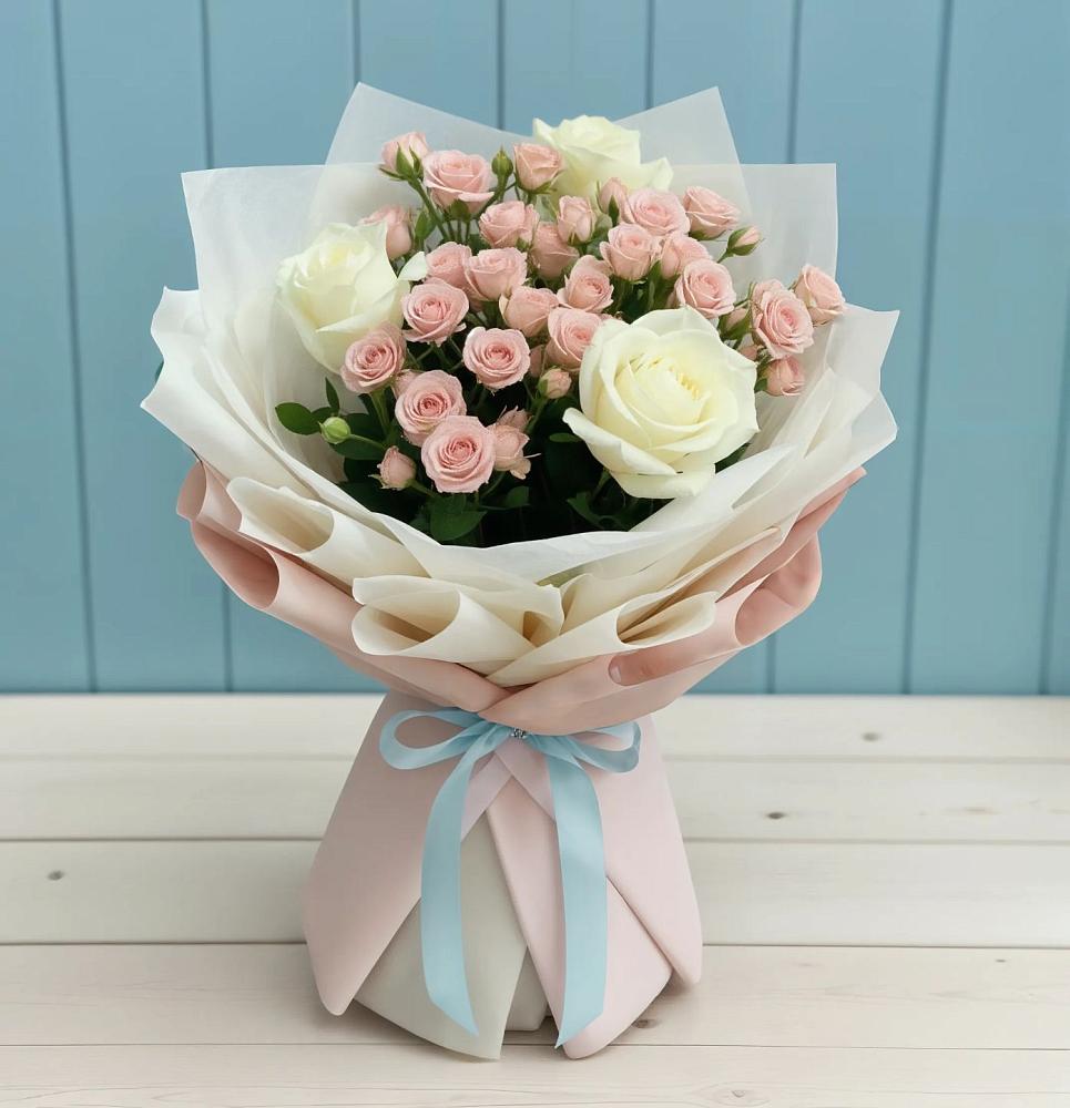 Букет цветов из: Розы в Поселок дома отдыха Успенское